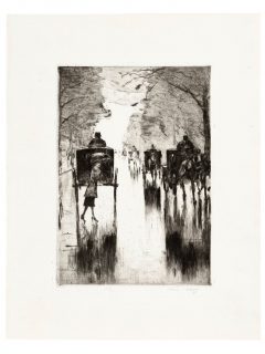 Lesser Ury, Regennasse Tiergartenallee mit Pferdedroschken: Dame mit Schirm überquert die Straße