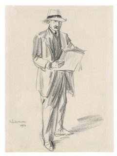 Max Liebermann, Selbstportrait. Stehend in ganzer Figur, mit Panamahut, das Skizzenbuch in den Händen