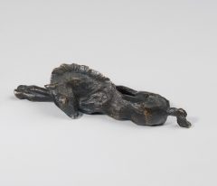 Renée Sintenis, Liegendes neugeborenes Fohlen